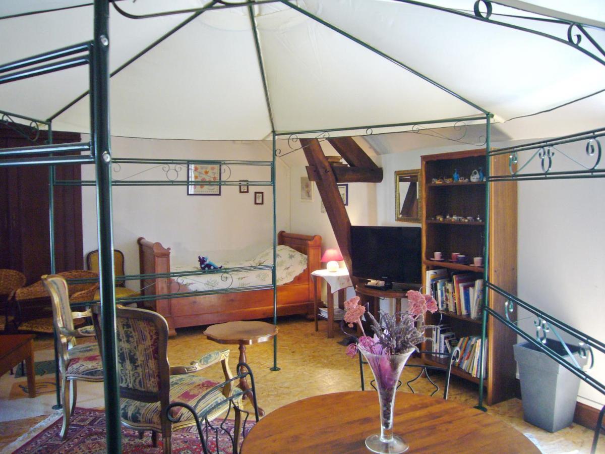 Chambres D'Hotes En Berry La Berthenoux Exterior foto